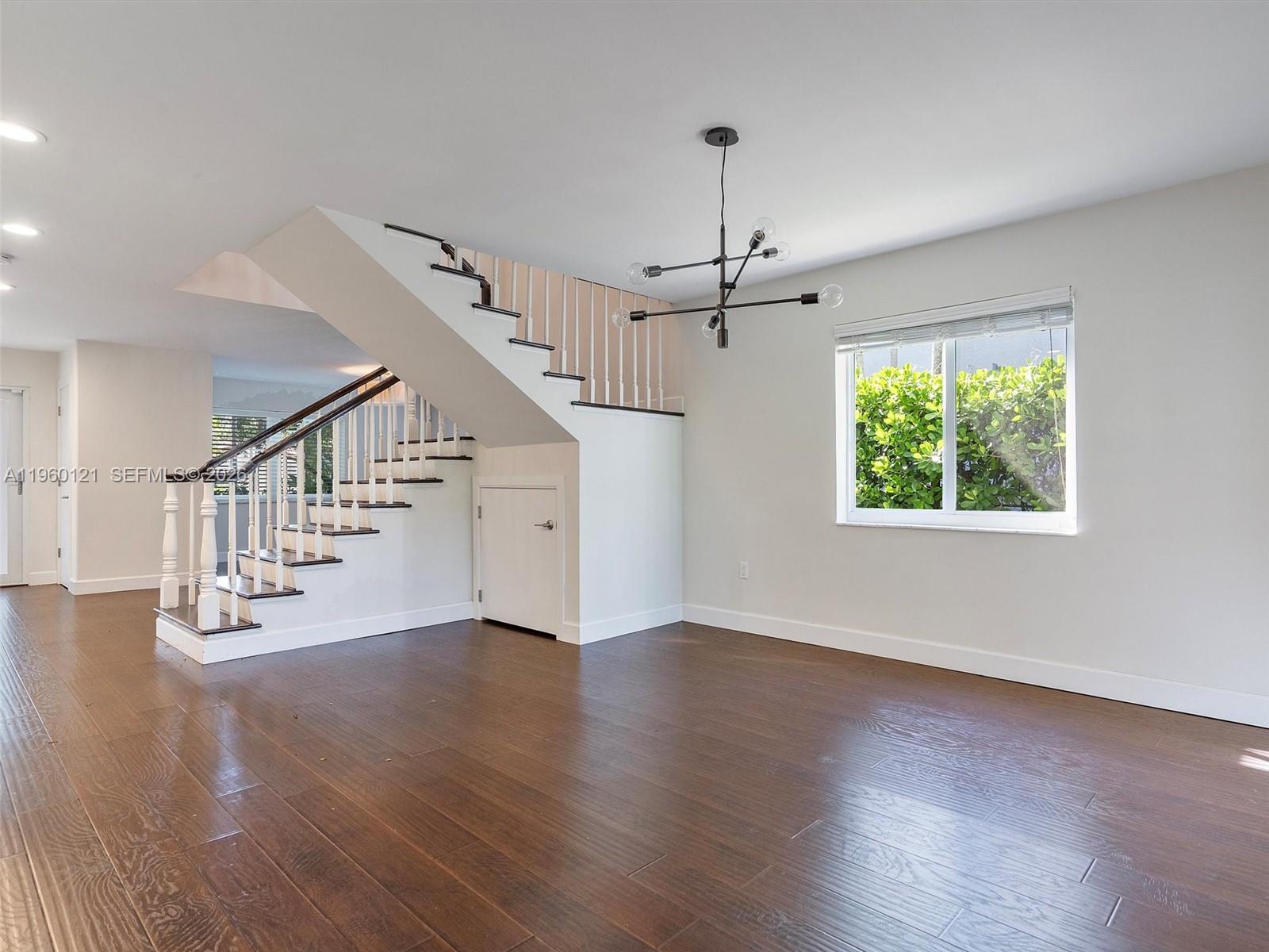 5517 Sardinia St Coral Gables, FL 33146