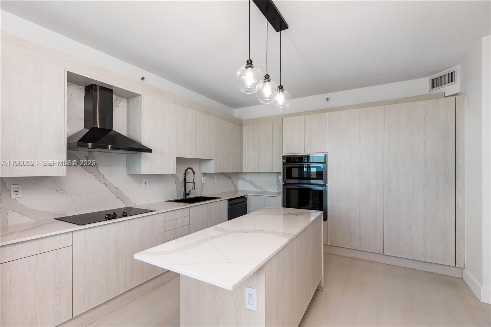 image Portofino Tower11