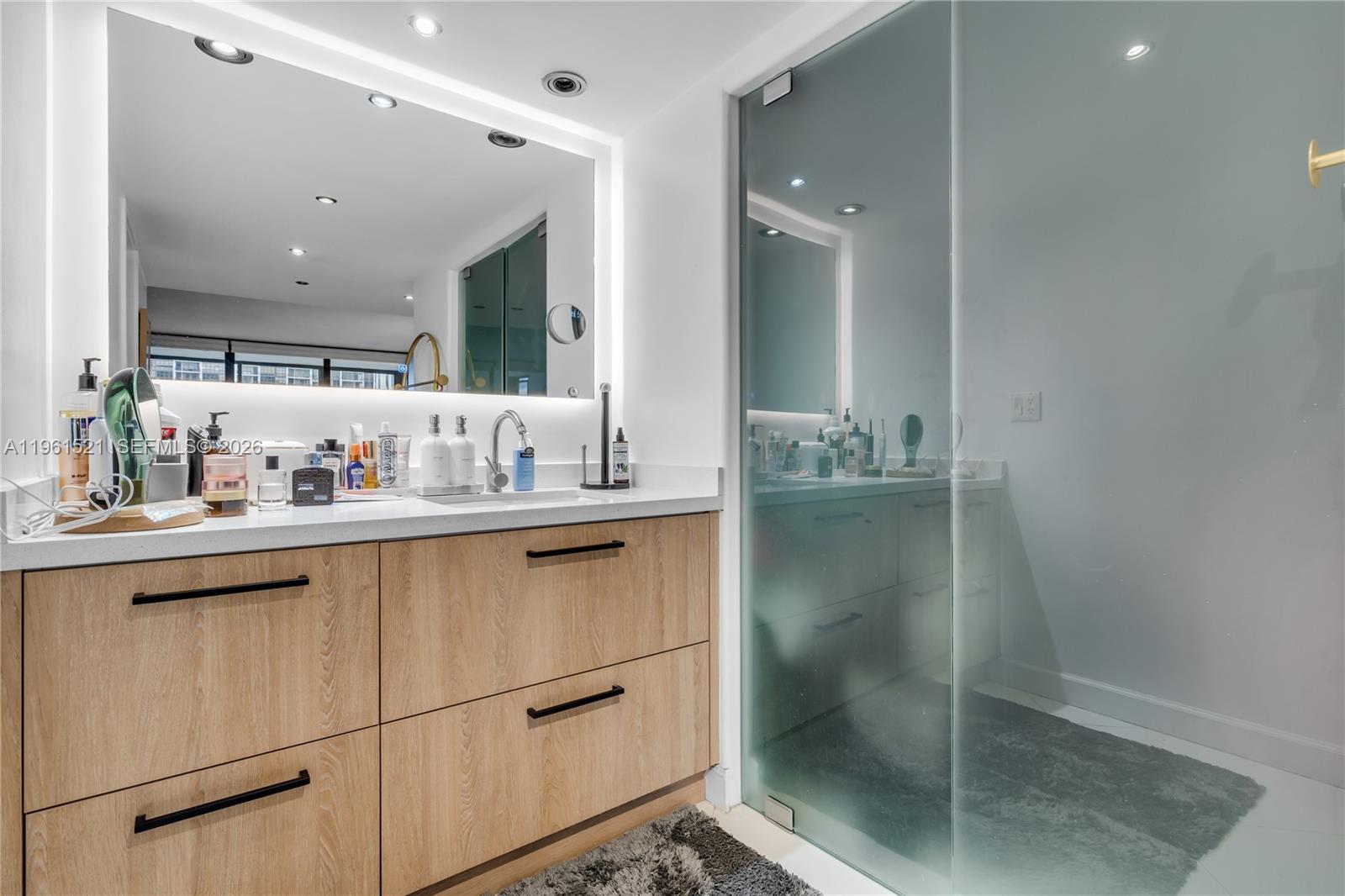 image Brickell Place IV16