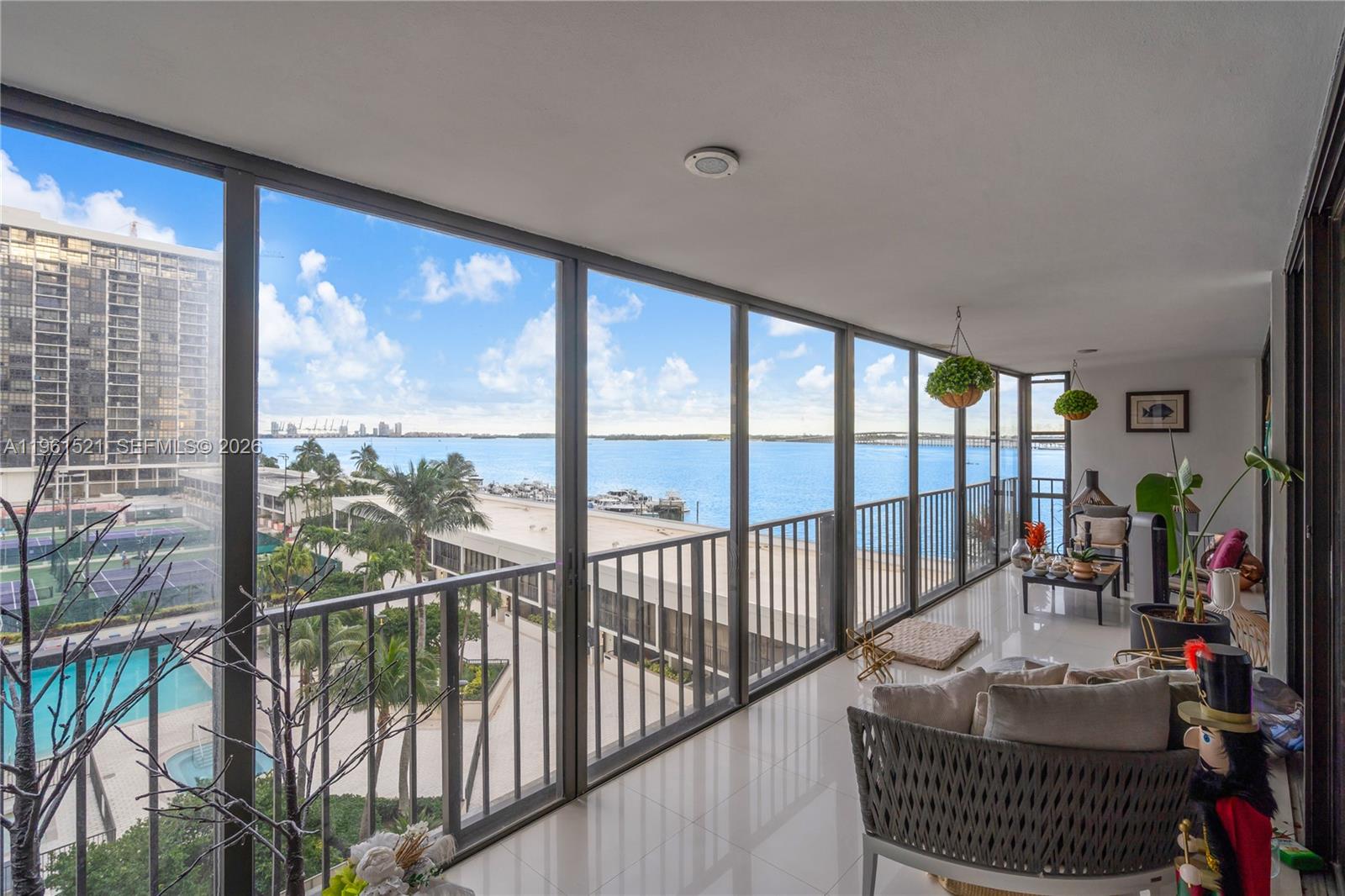 image Brickell Place IV20