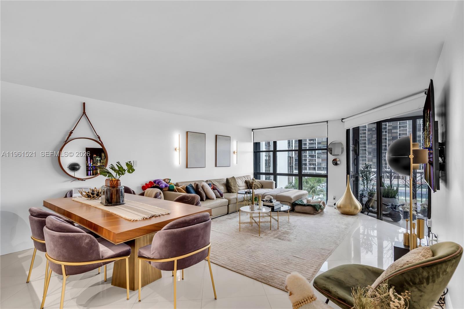 image Brickell Place IV6