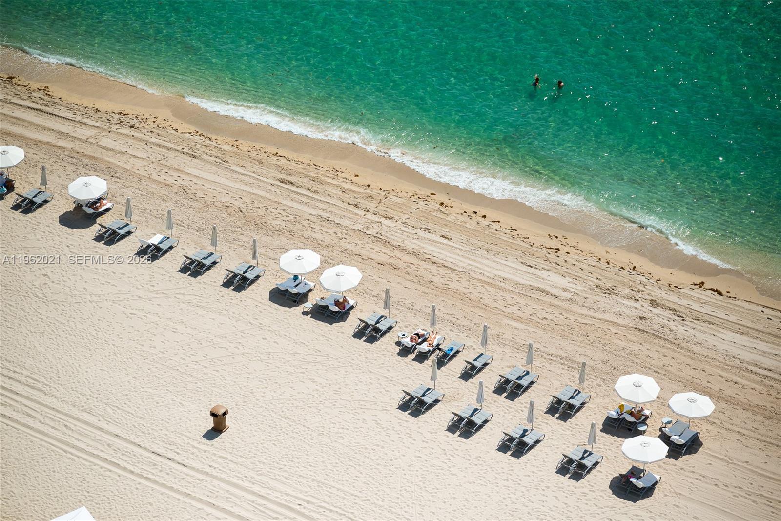 image Trump Tower II37