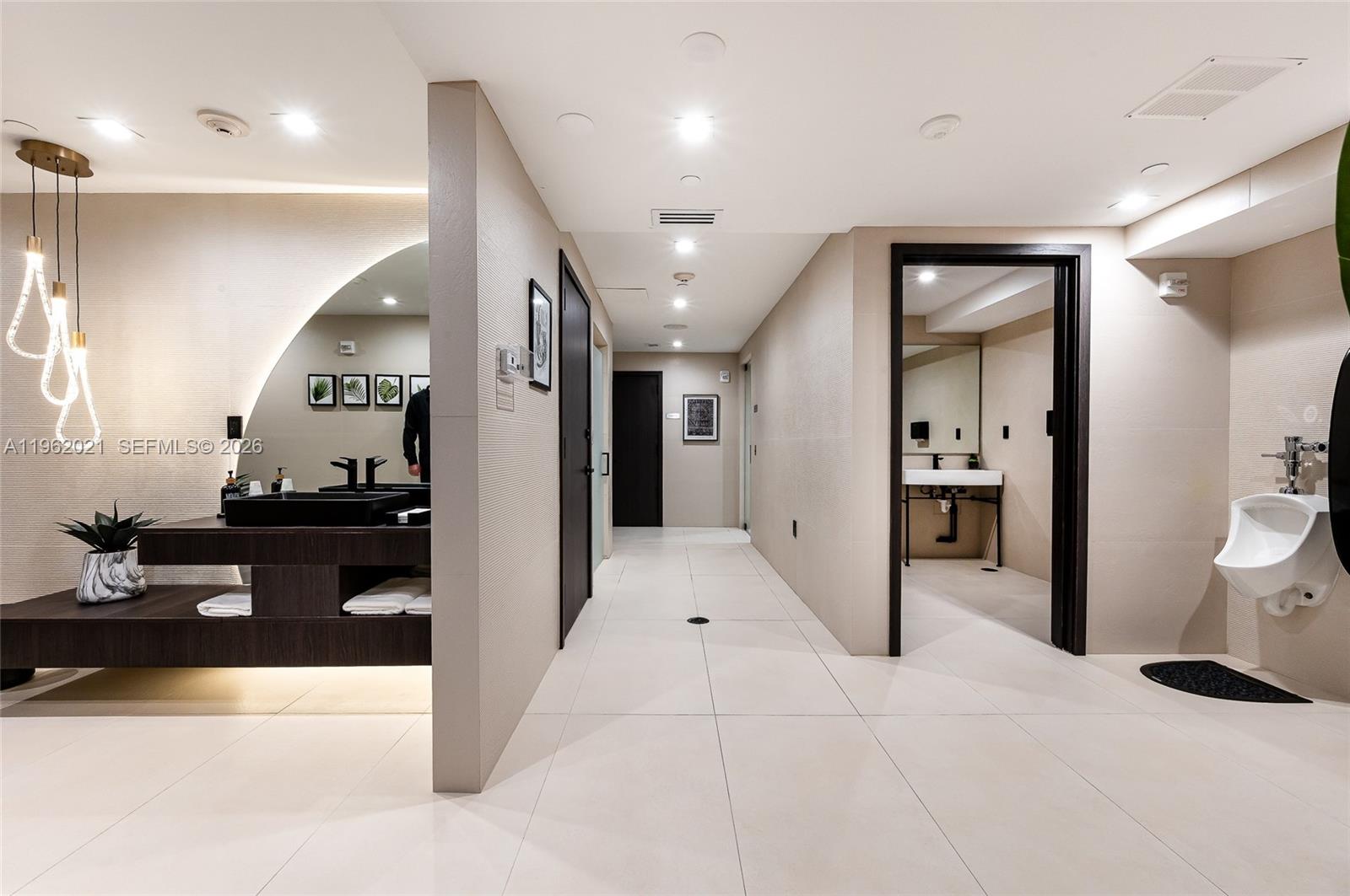 image Trump Tower II58