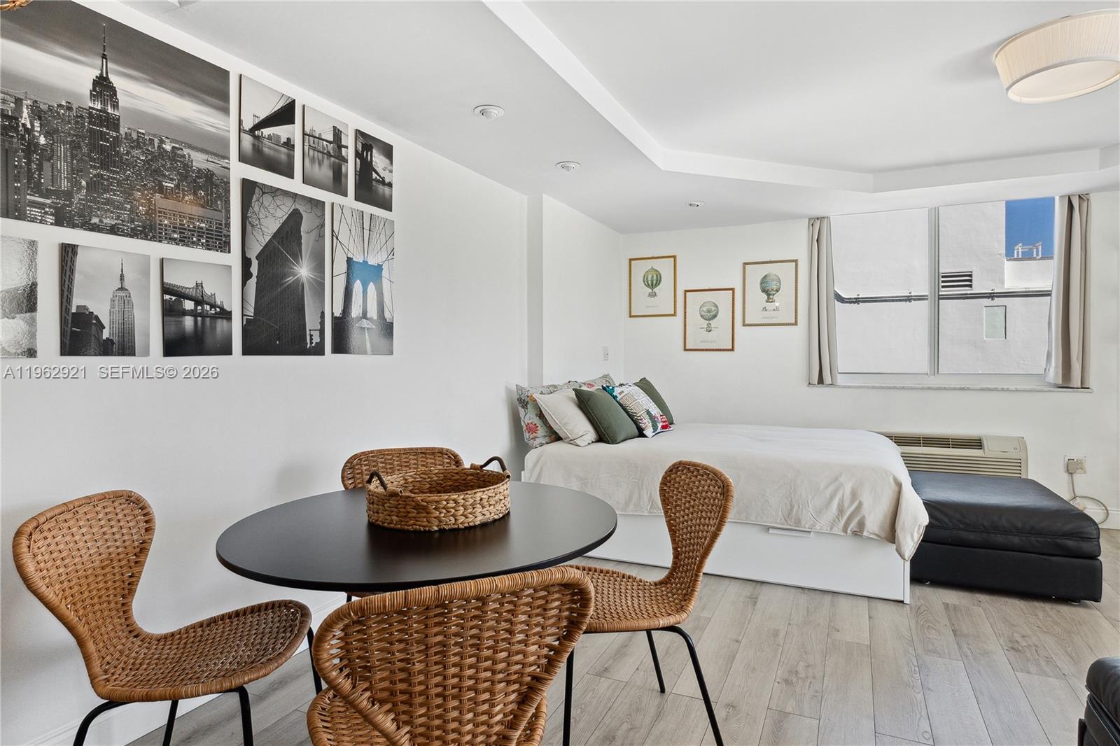 1255 Collins Ave #508