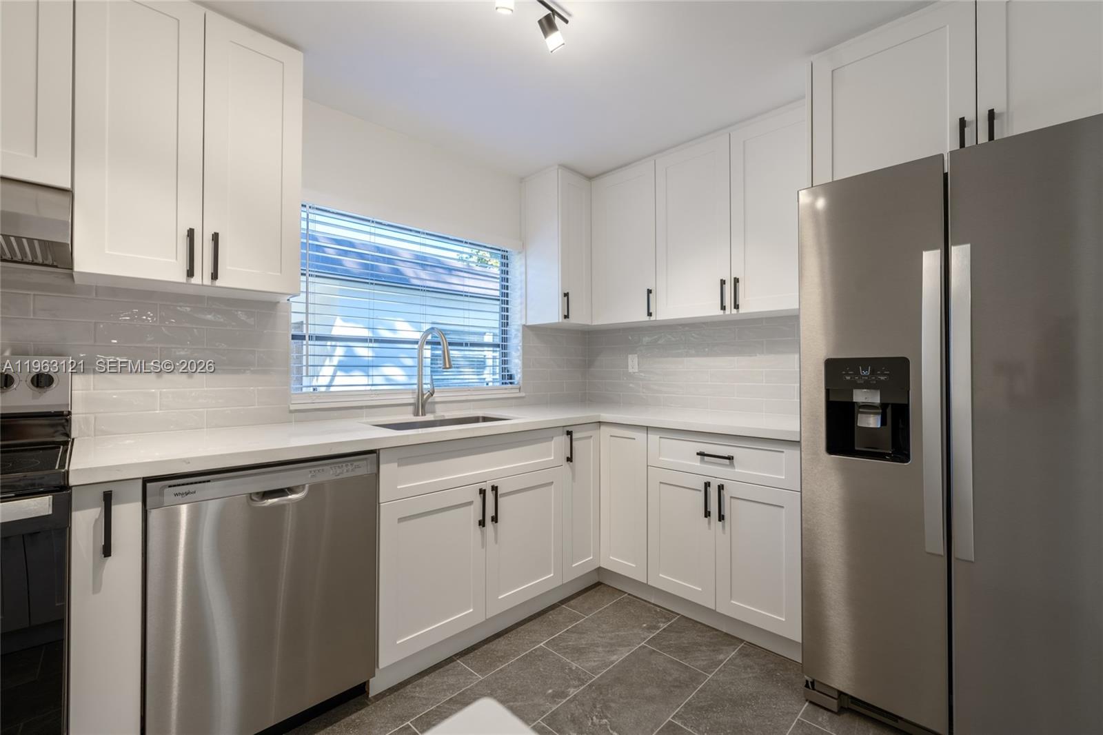 1631 SW 21st St Miami, FL 33145