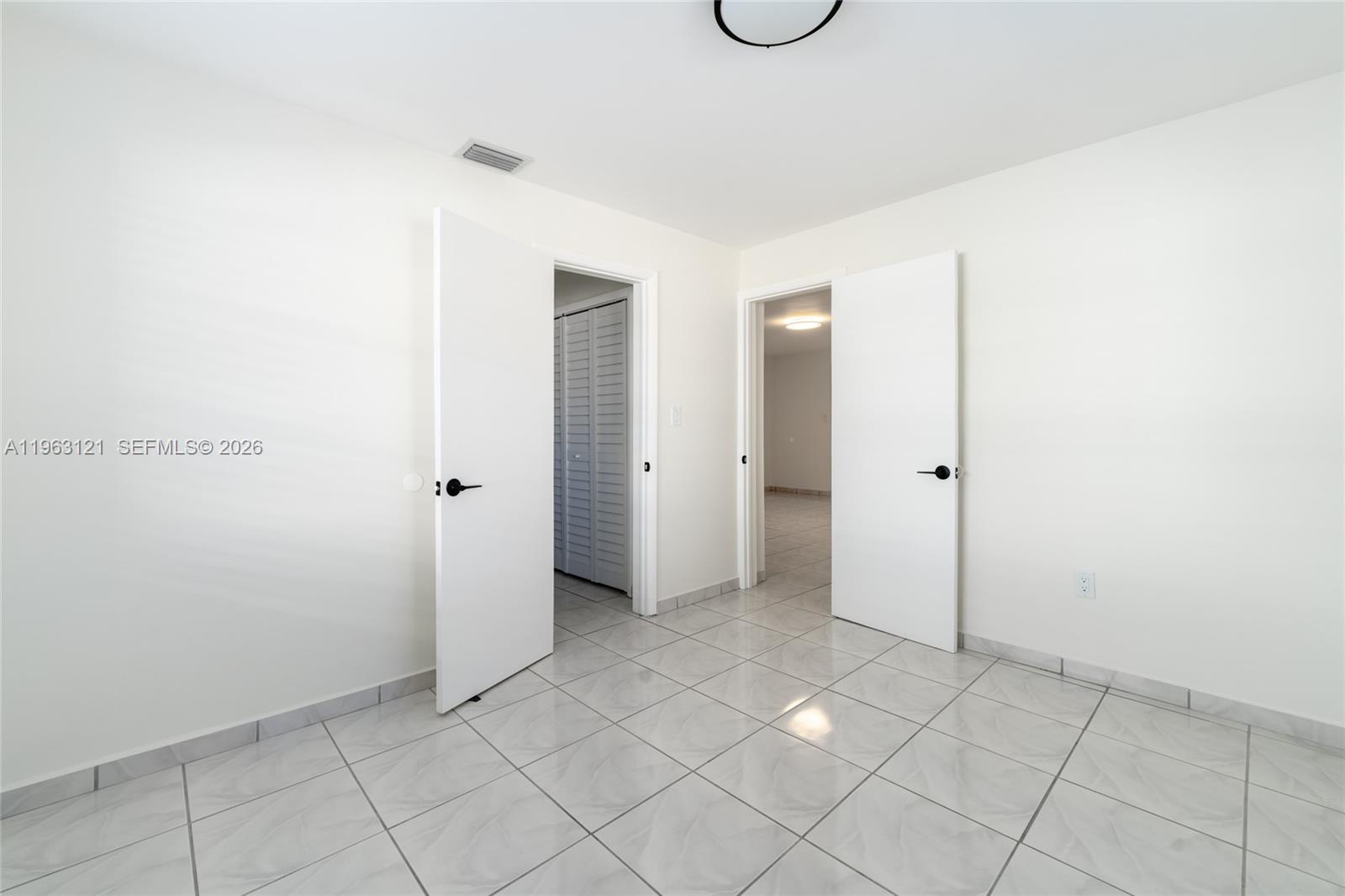 1631 SW 21st St Miami, FL 33145