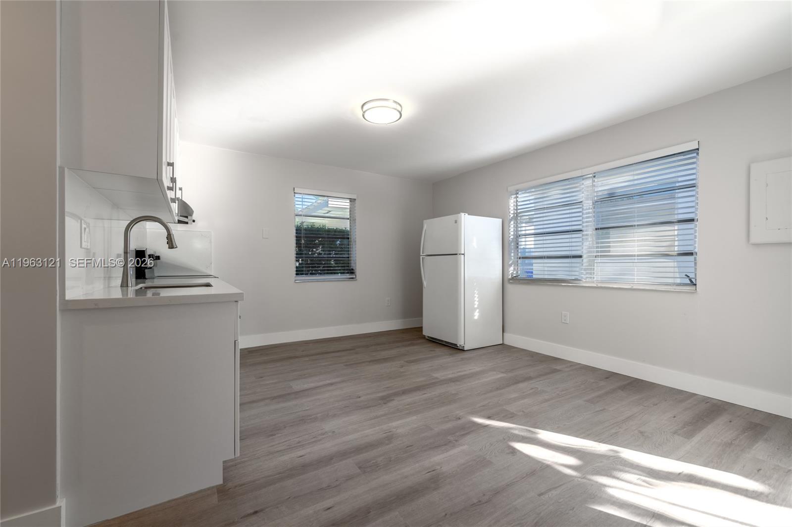 1631 SW 21st St Miami, FL 33145