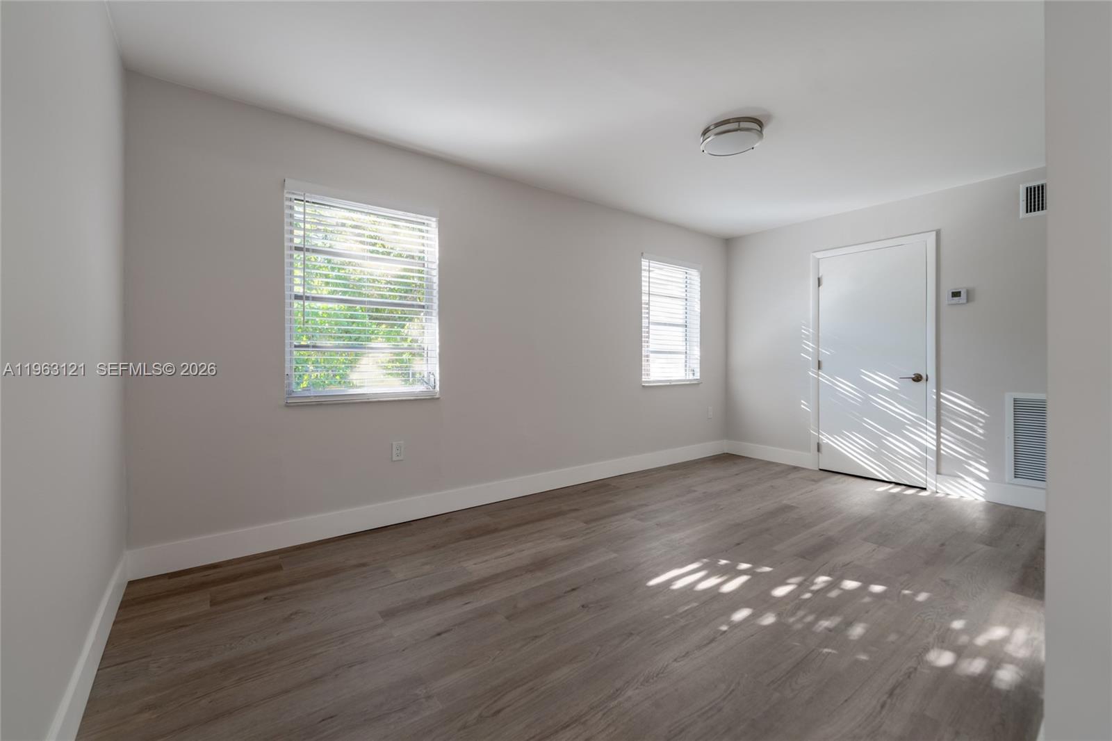 1631 SW 21st St Miami, FL 33145