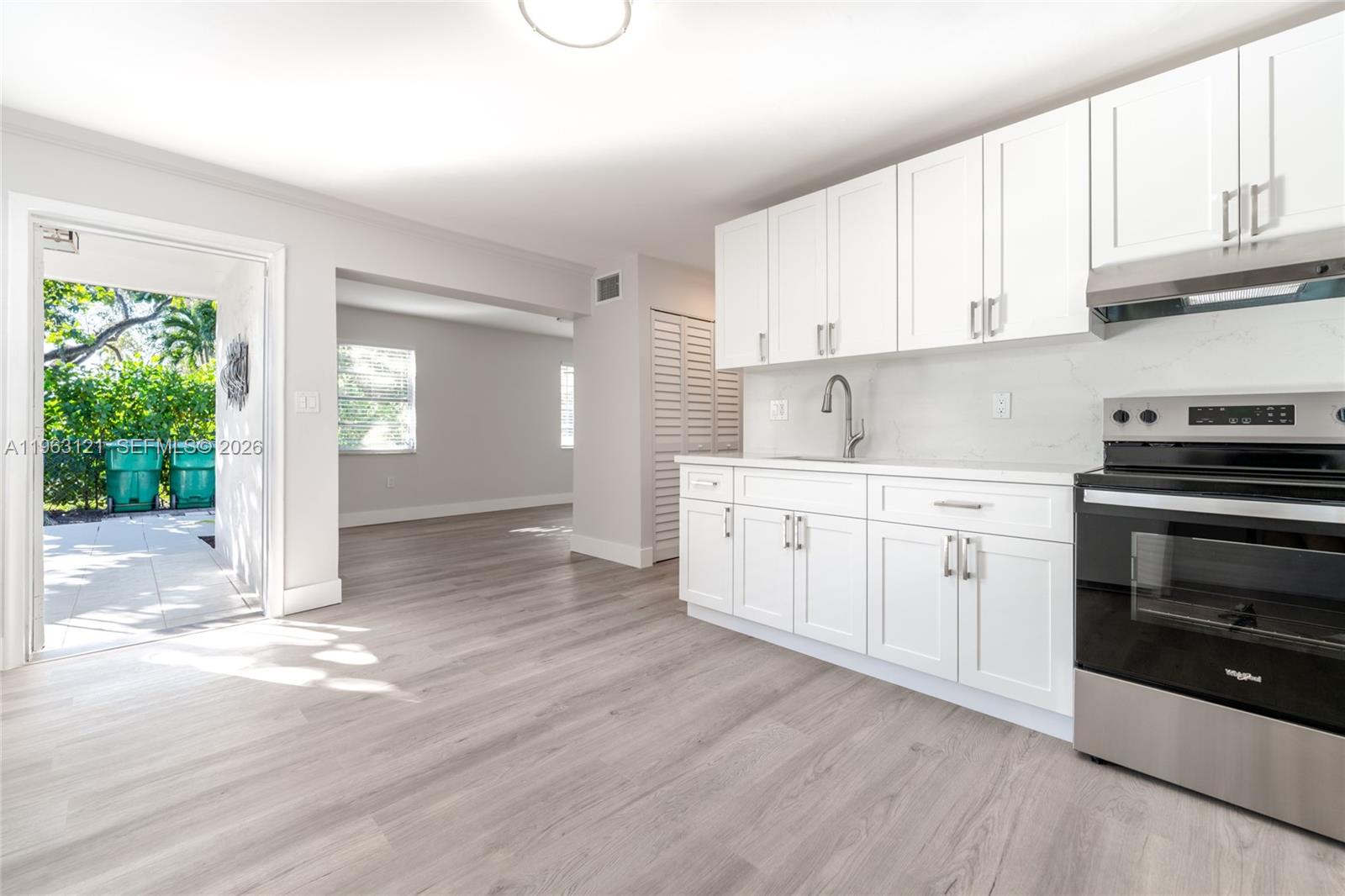 1631 SW 21st St Miami, FL 33145