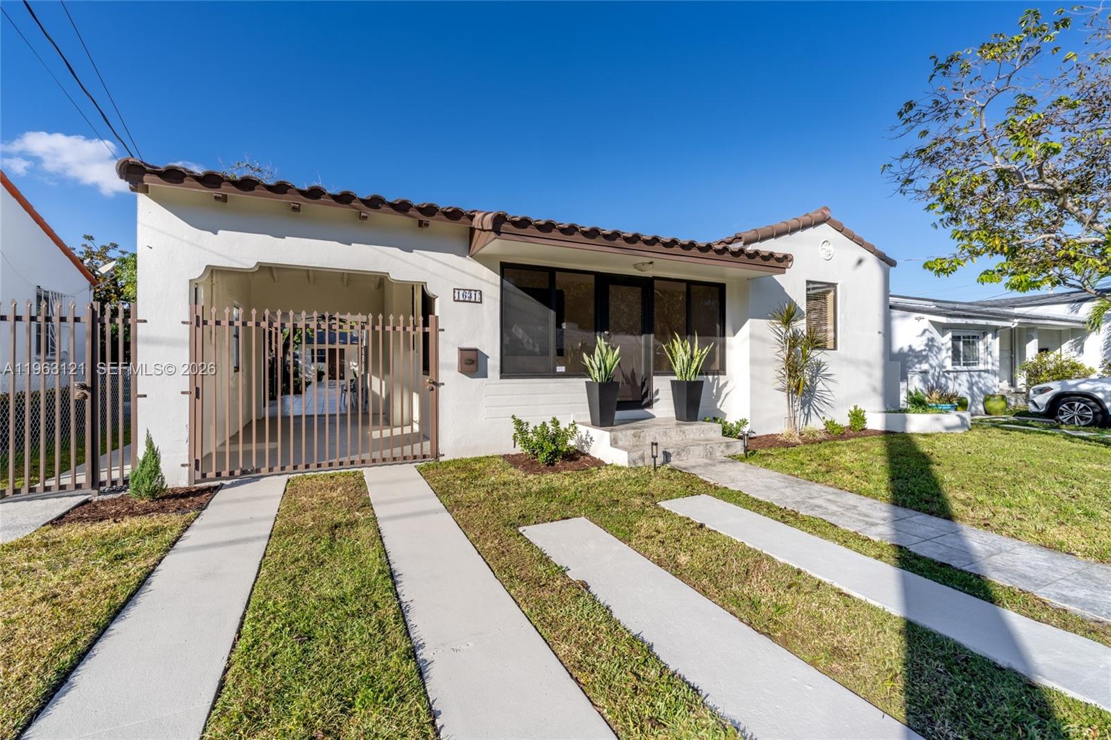 1631 SW 21st St Miami, FL 33145