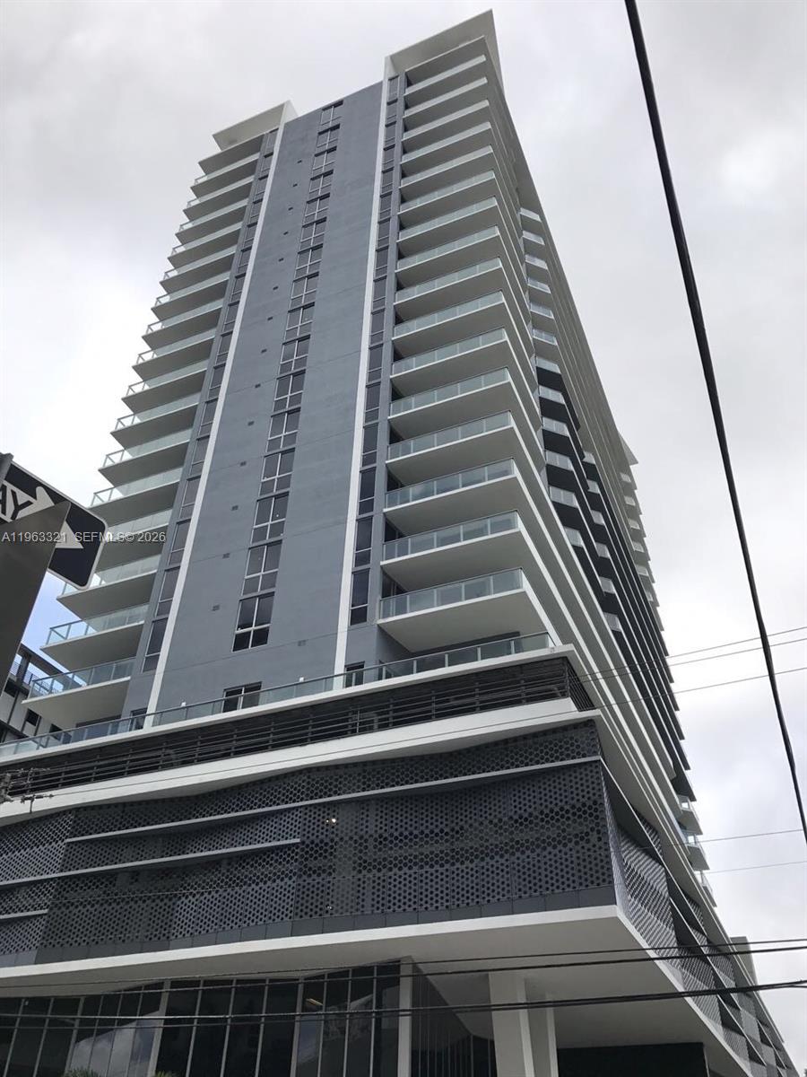 image Brickell Ten1