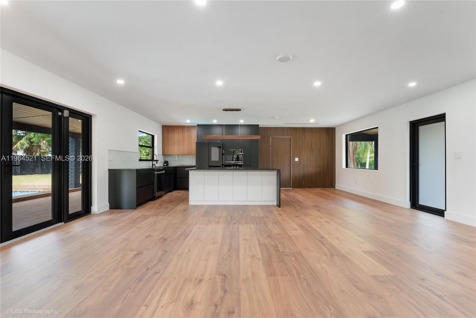 8270 SW 130th St Pinecrest, FL 33156