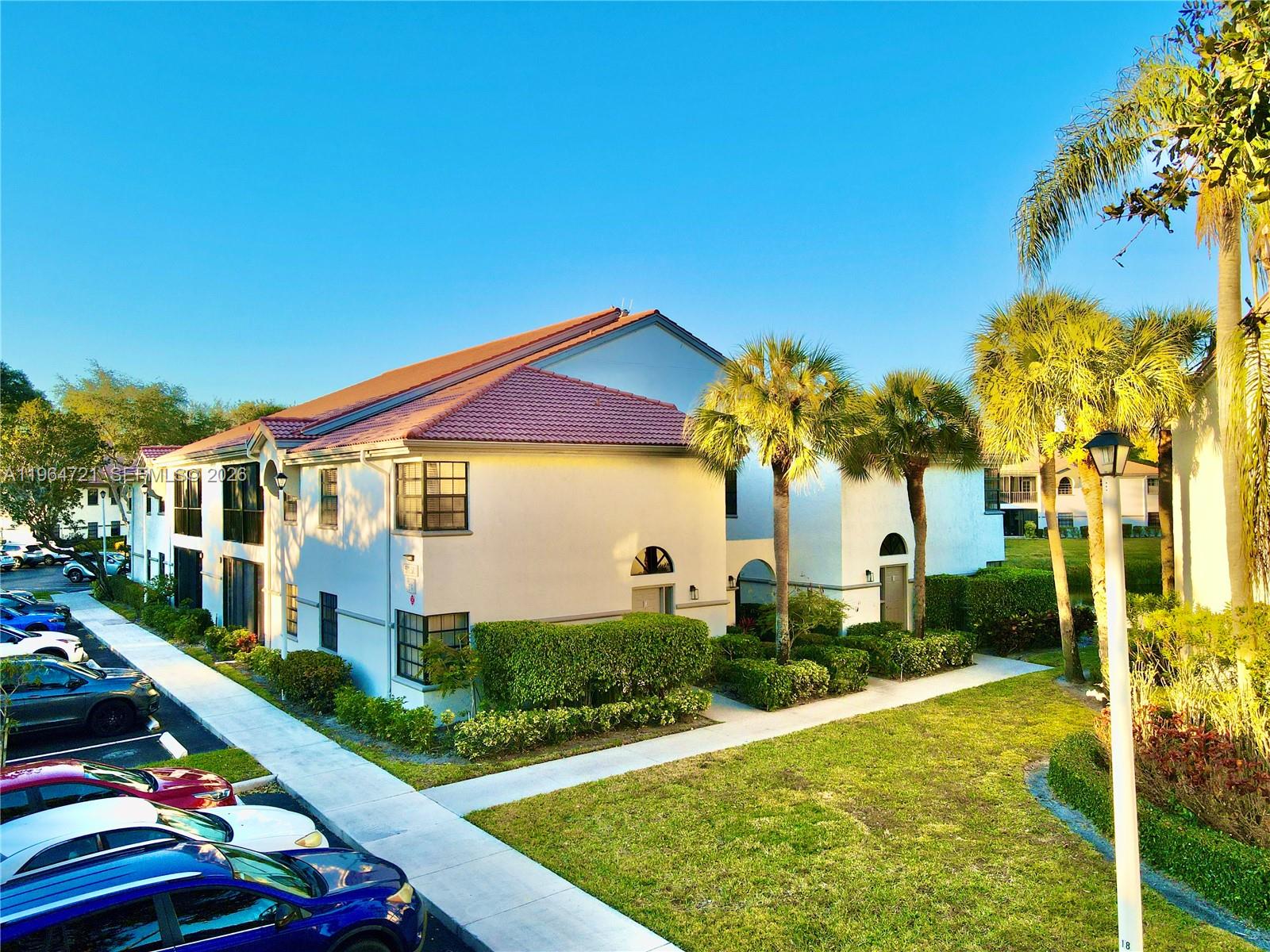 5258 Europa Dr #H Boynton Beach, FL 33437