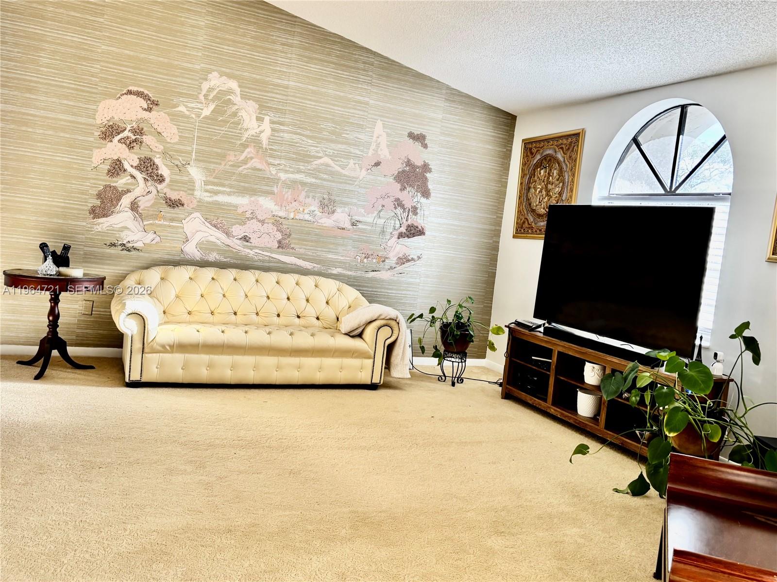 5258 Europa Dr #H Boynton Beach, FL 33437