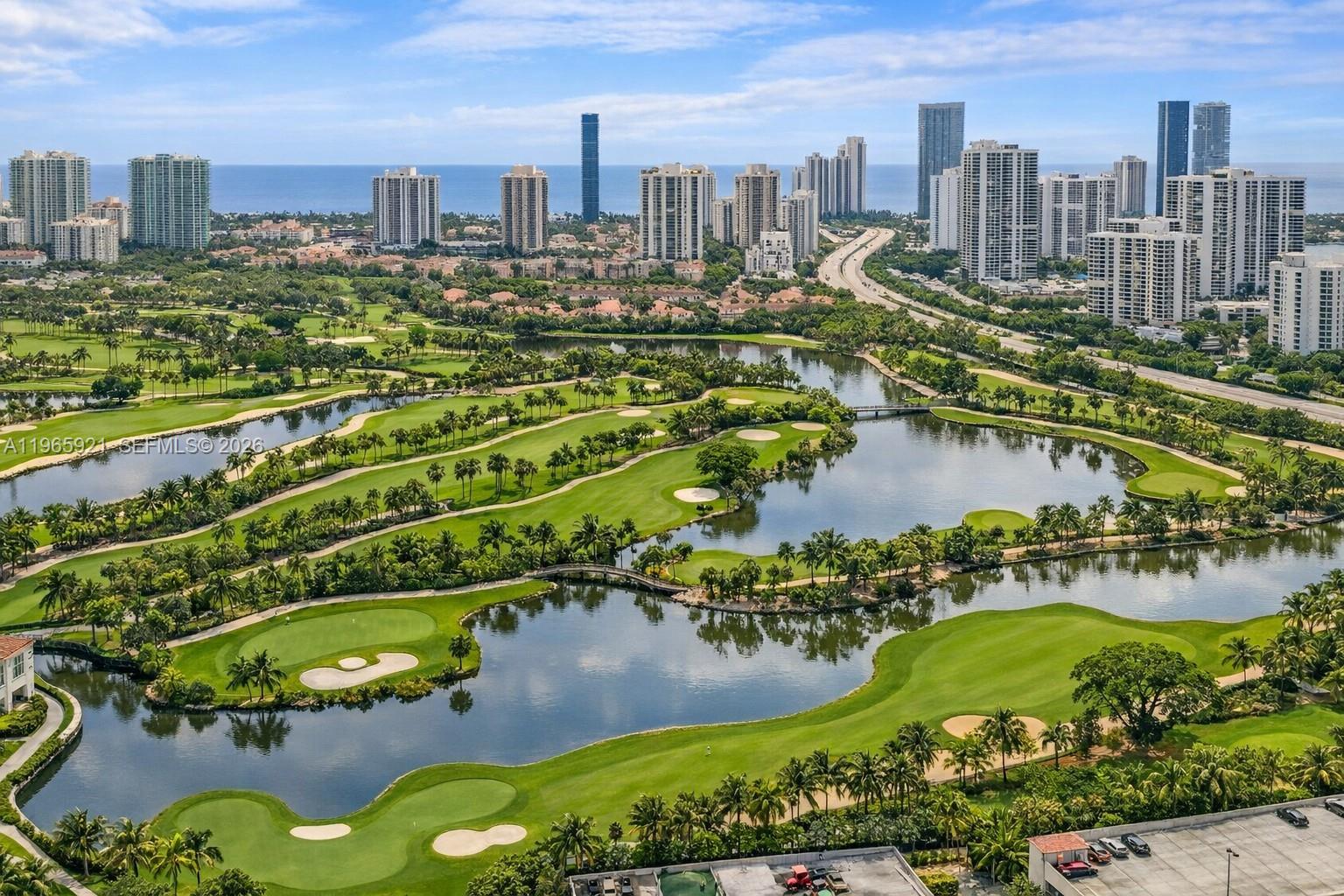 19501 W Country Clb Dr #2415