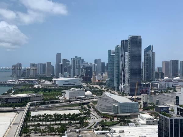 1750 N Bayshore Dr #3808 Miami, FL 33132