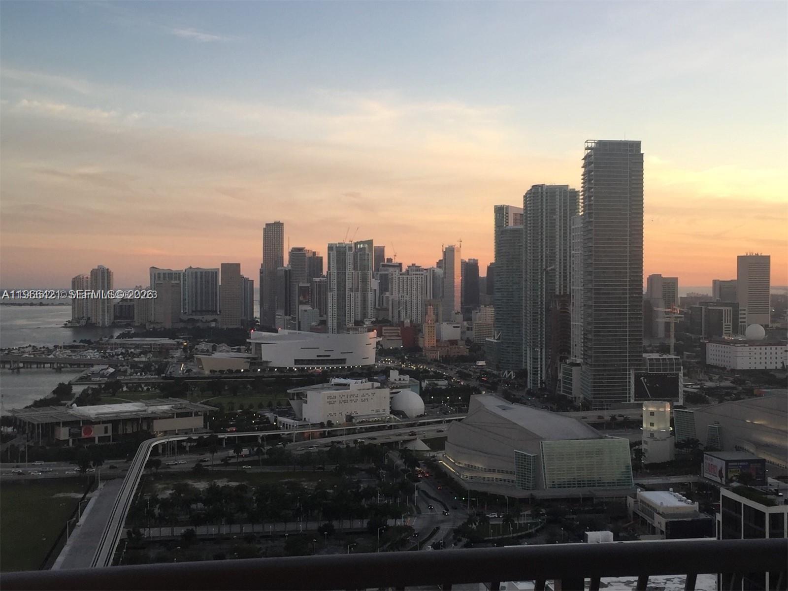 1750 N Bayshore Dr #3808 Miami, FL 33132