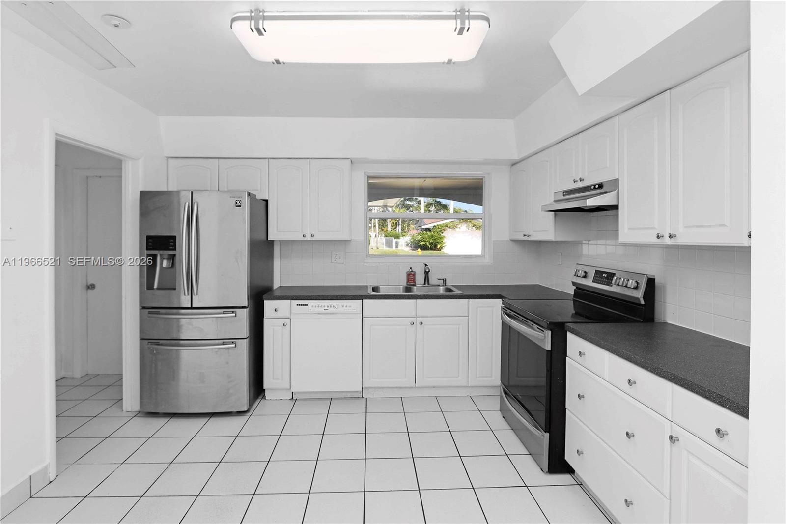 8820 SW 85th St Miami, FL 33173