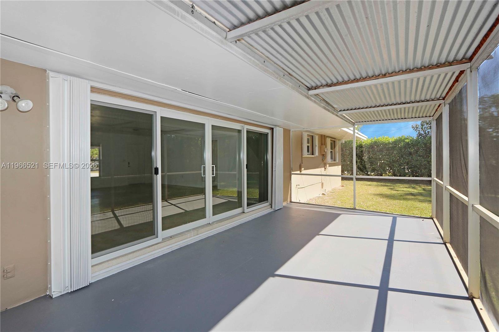 8820 SW 85th St Miami, FL 33173