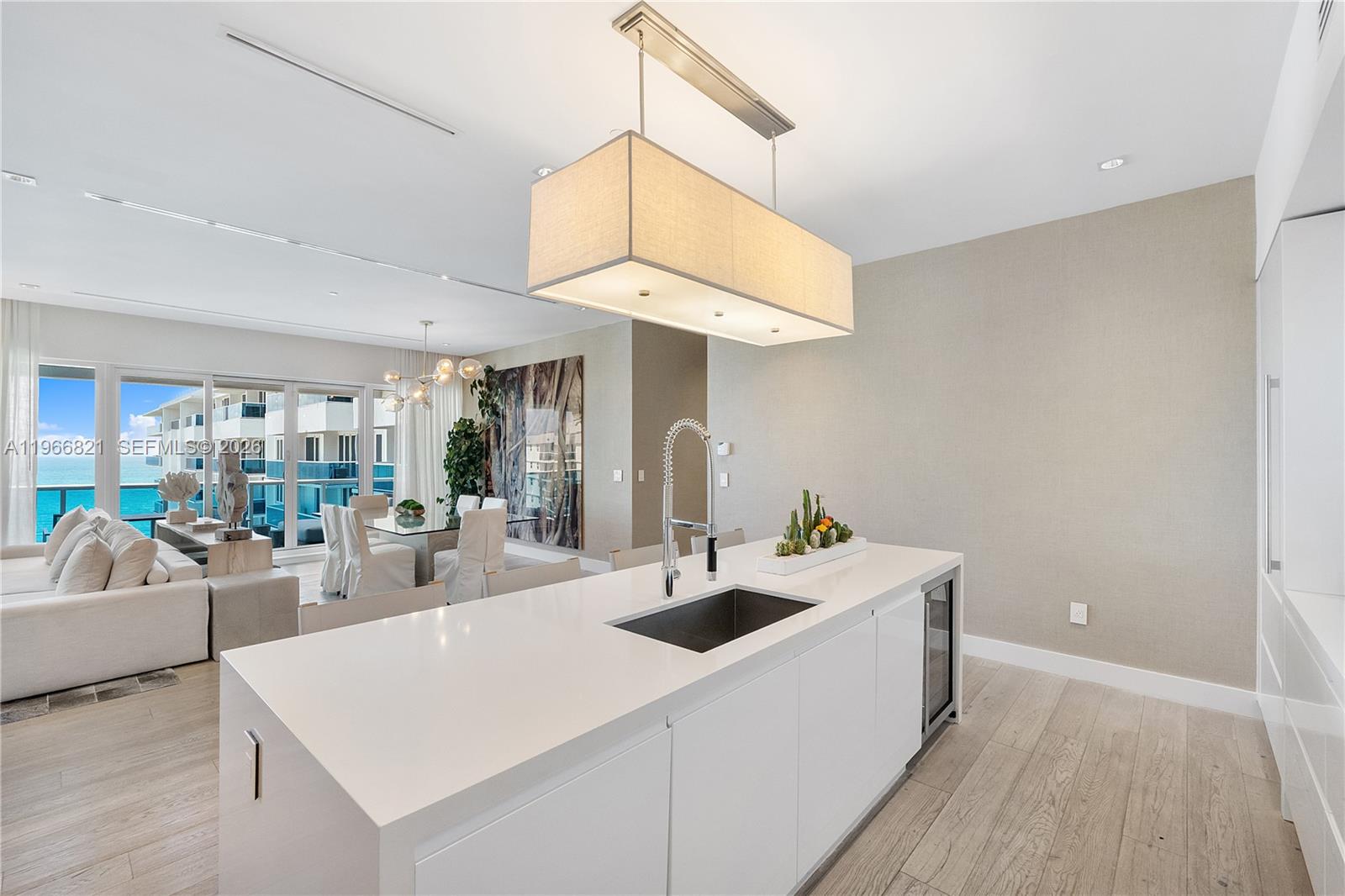 102 24th St #PH-1612 Miami Beach, FL 33139