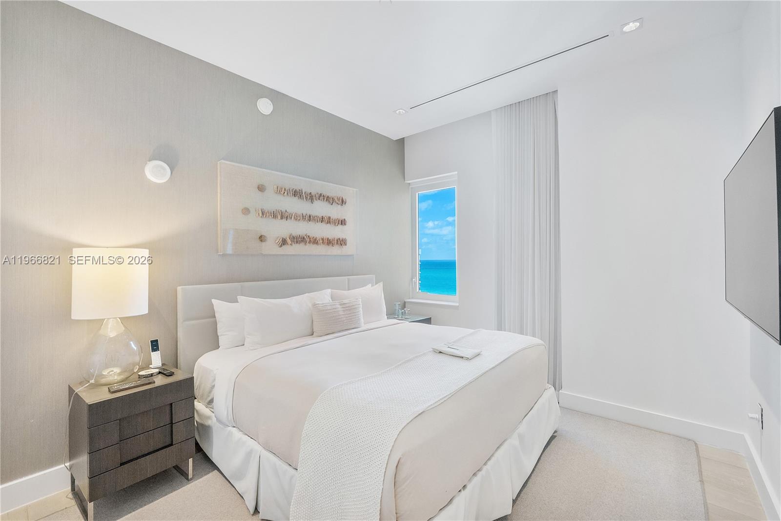 102 24th St #PH-1612 Miami Beach, FL 33139