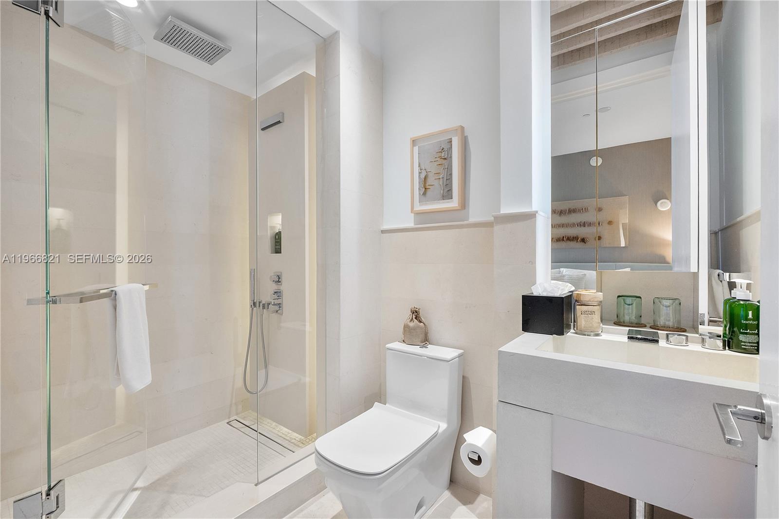 102 24th St #PH-1612 Miami Beach, FL 33139