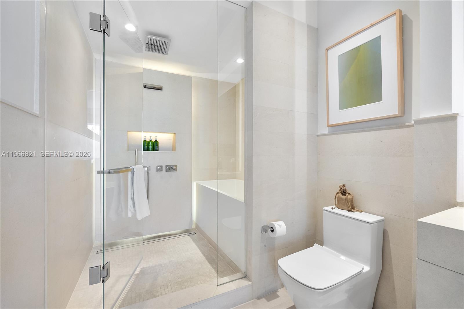 102 24th St #PH-1612 Miami Beach, FL 33139