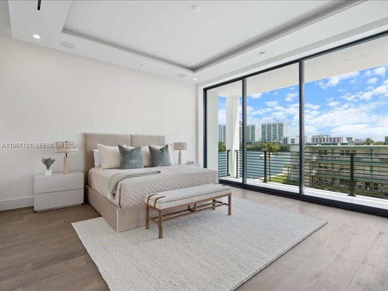 4008 NE 167th St #6 North Miami Beach, FL 33160