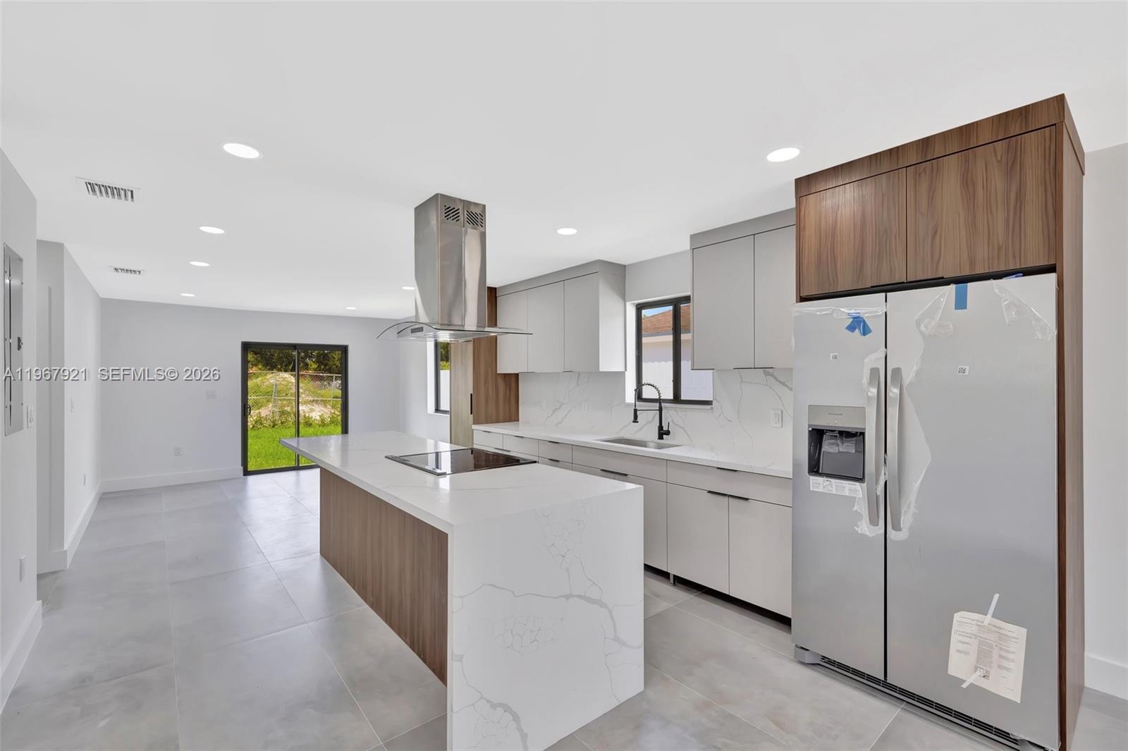 2421 NW 153rd St Miami Gardens, FL 33054