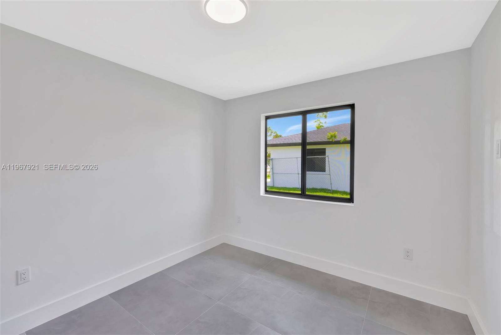 2421 NW 153rd St Miami Gardens, FL 33054