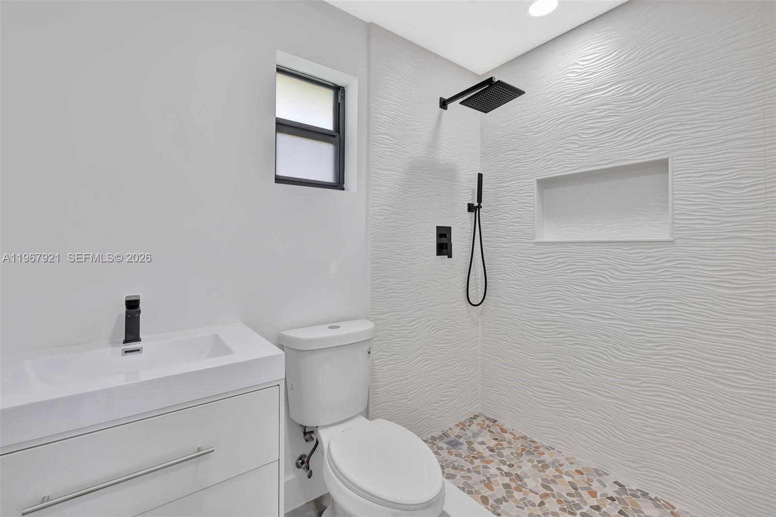 2421 NW 153rd St Miami Gardens, FL 33054