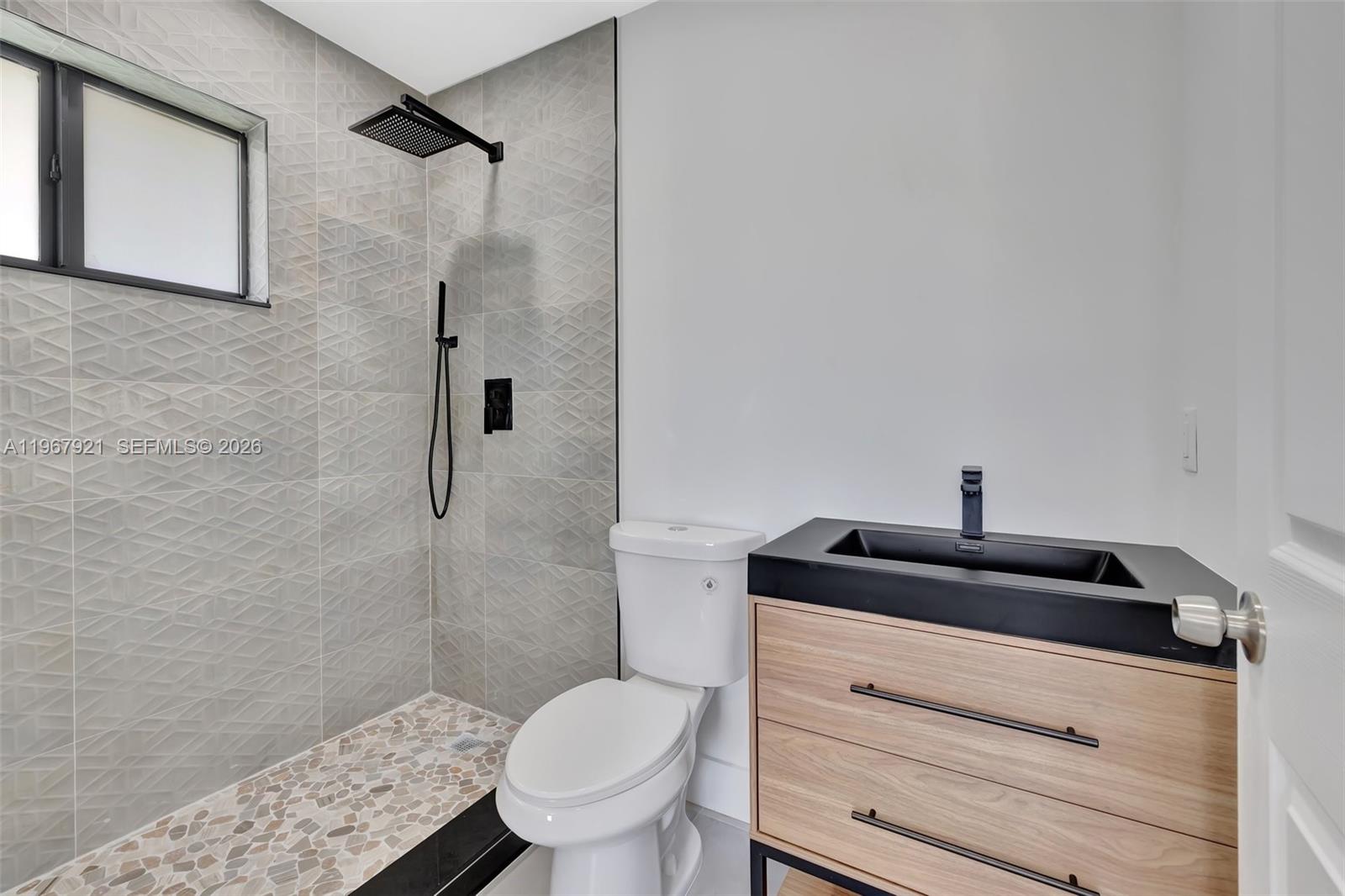 2421 NW 153rd St Miami Gardens, FL 33054