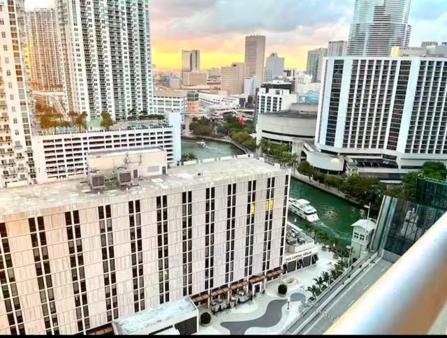 image Icon Brickell III (W Miami)20