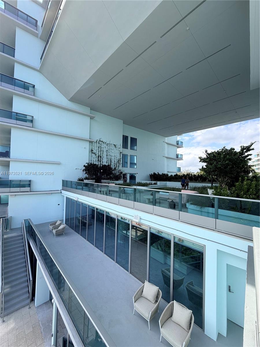 image La Baia Bay Harbor33