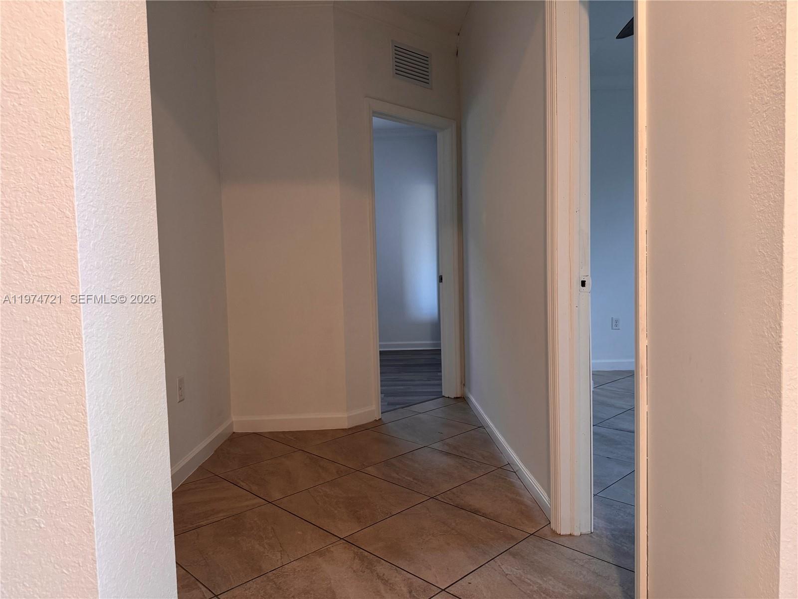 154 SE 23rd Ter Homestead, FL 33033