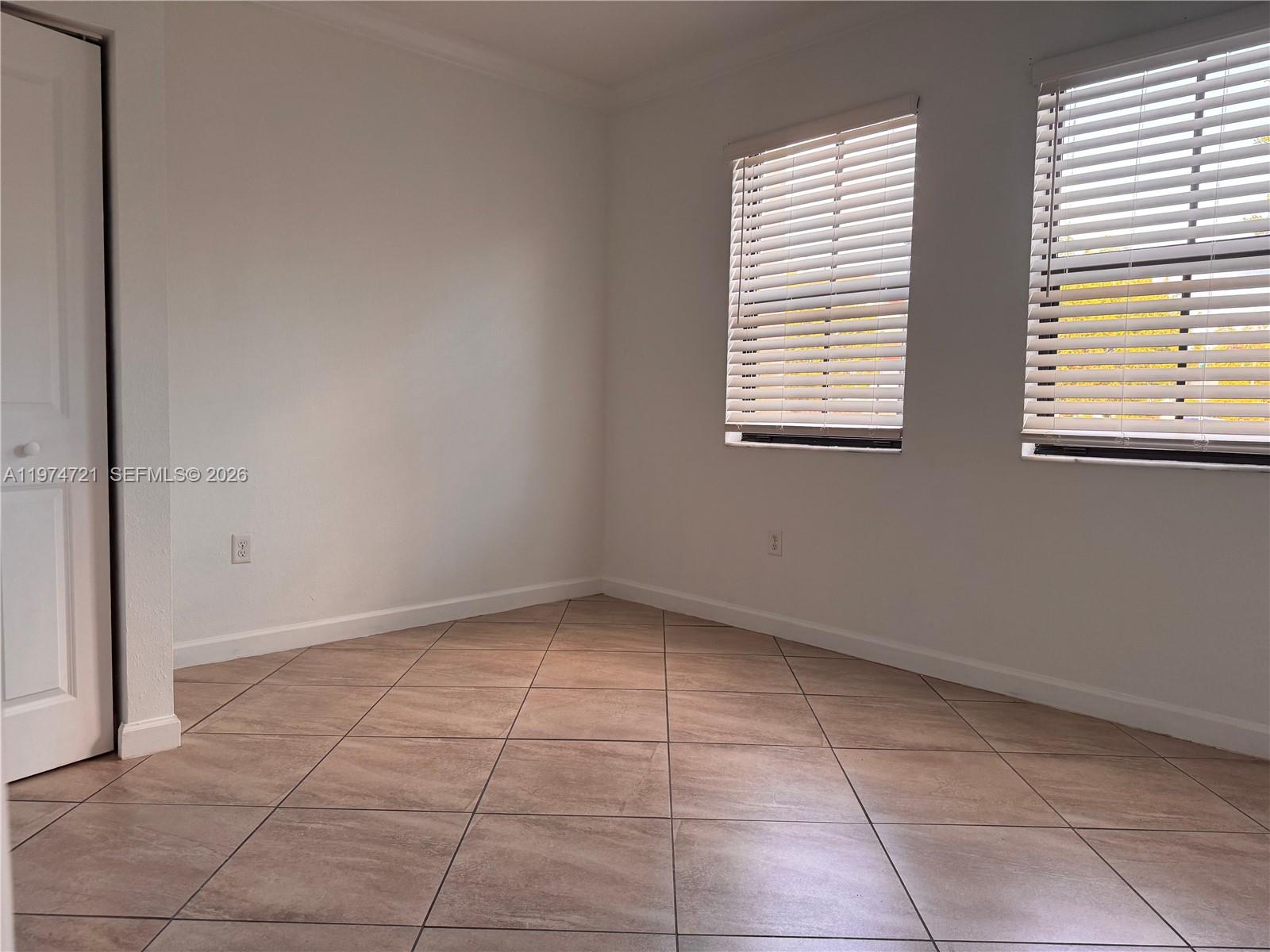 154 SE 23rd Ter Homestead, FL 33033