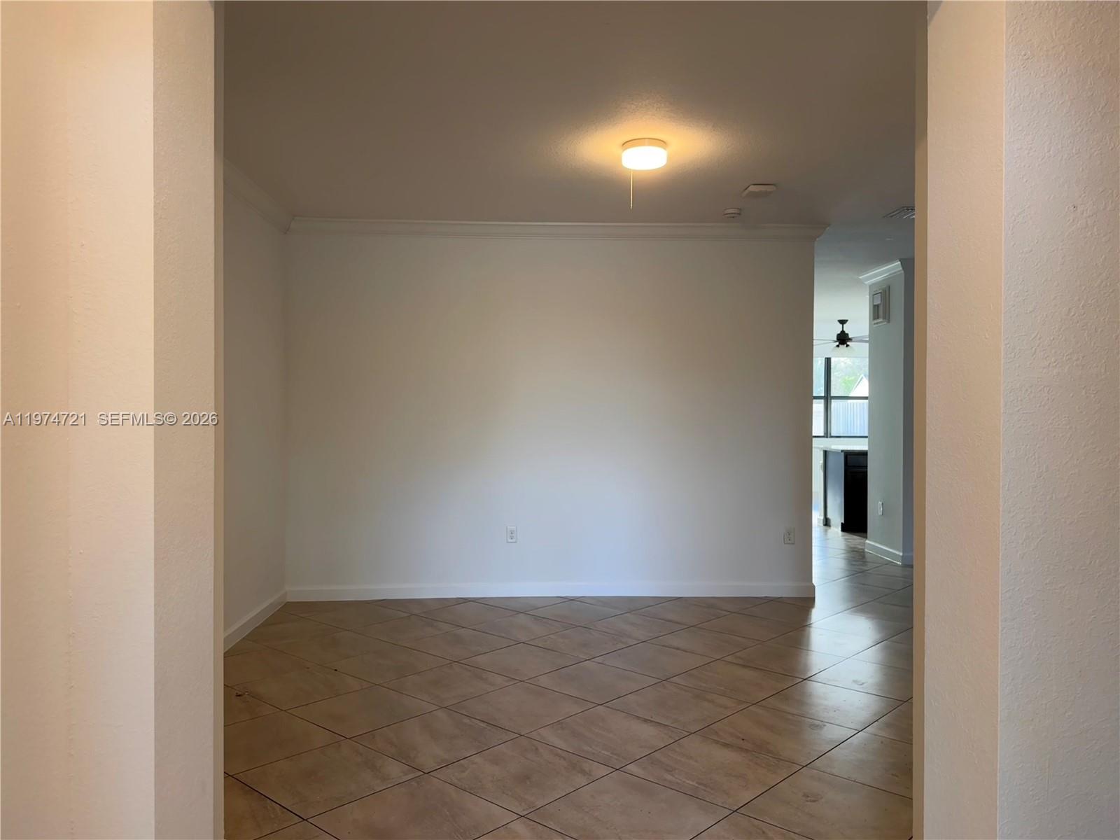 154 SE 23rd Ter Homestead, FL 33033