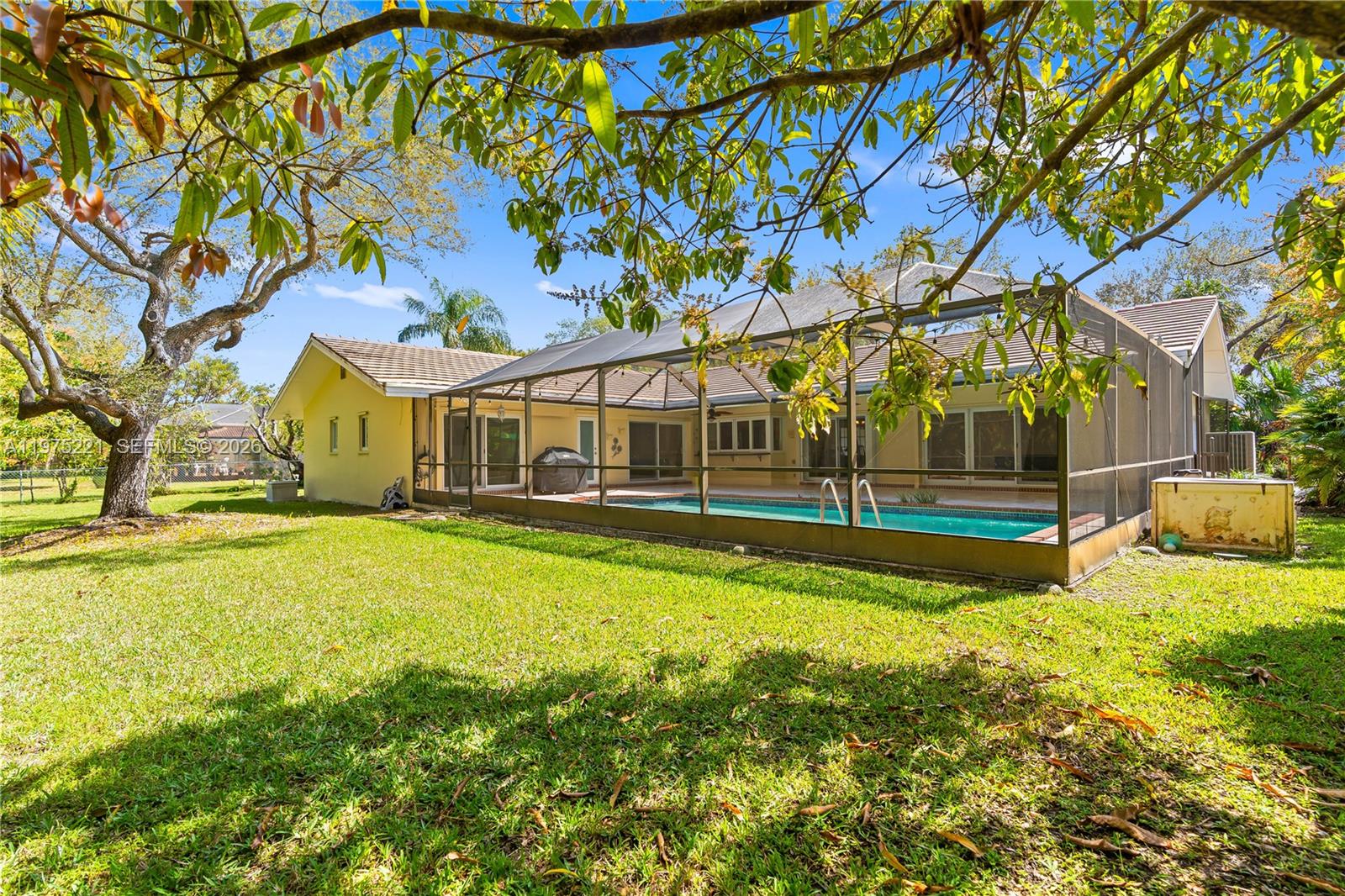 7521 SW 175th St Palmetto Bay, FL 33157