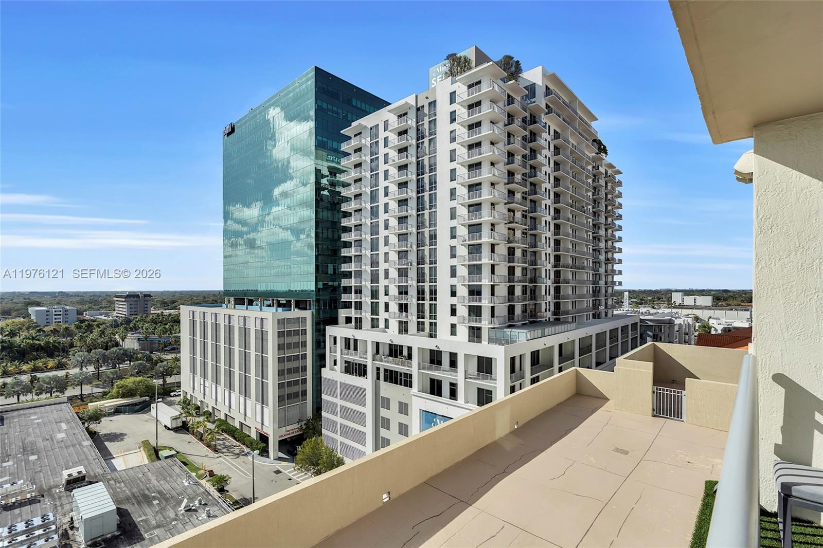 9066 SW 73rd Ct #910 Miami, FL 33156