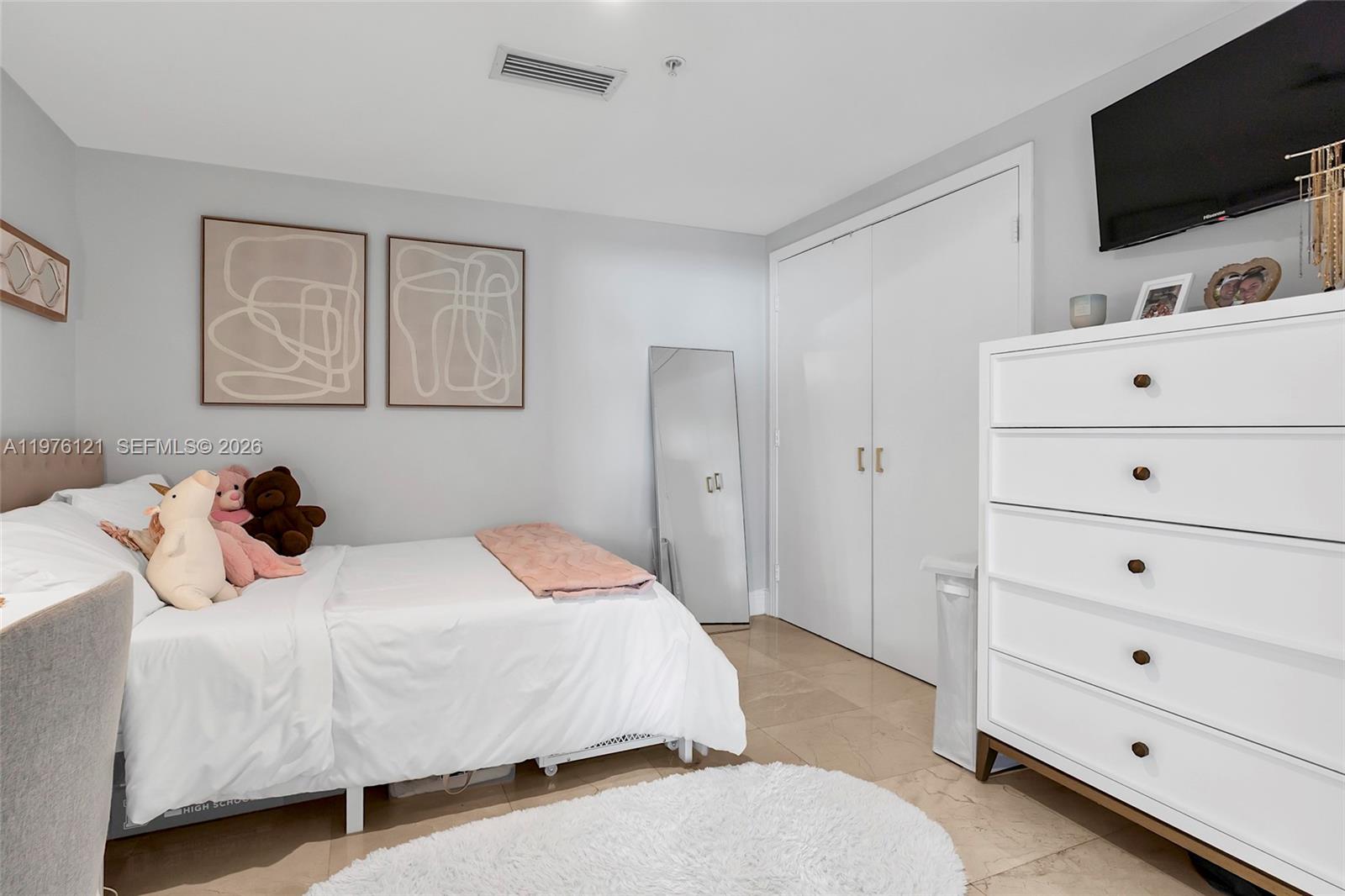 9066 SW 73rd Ct #910 Miami, FL 33156