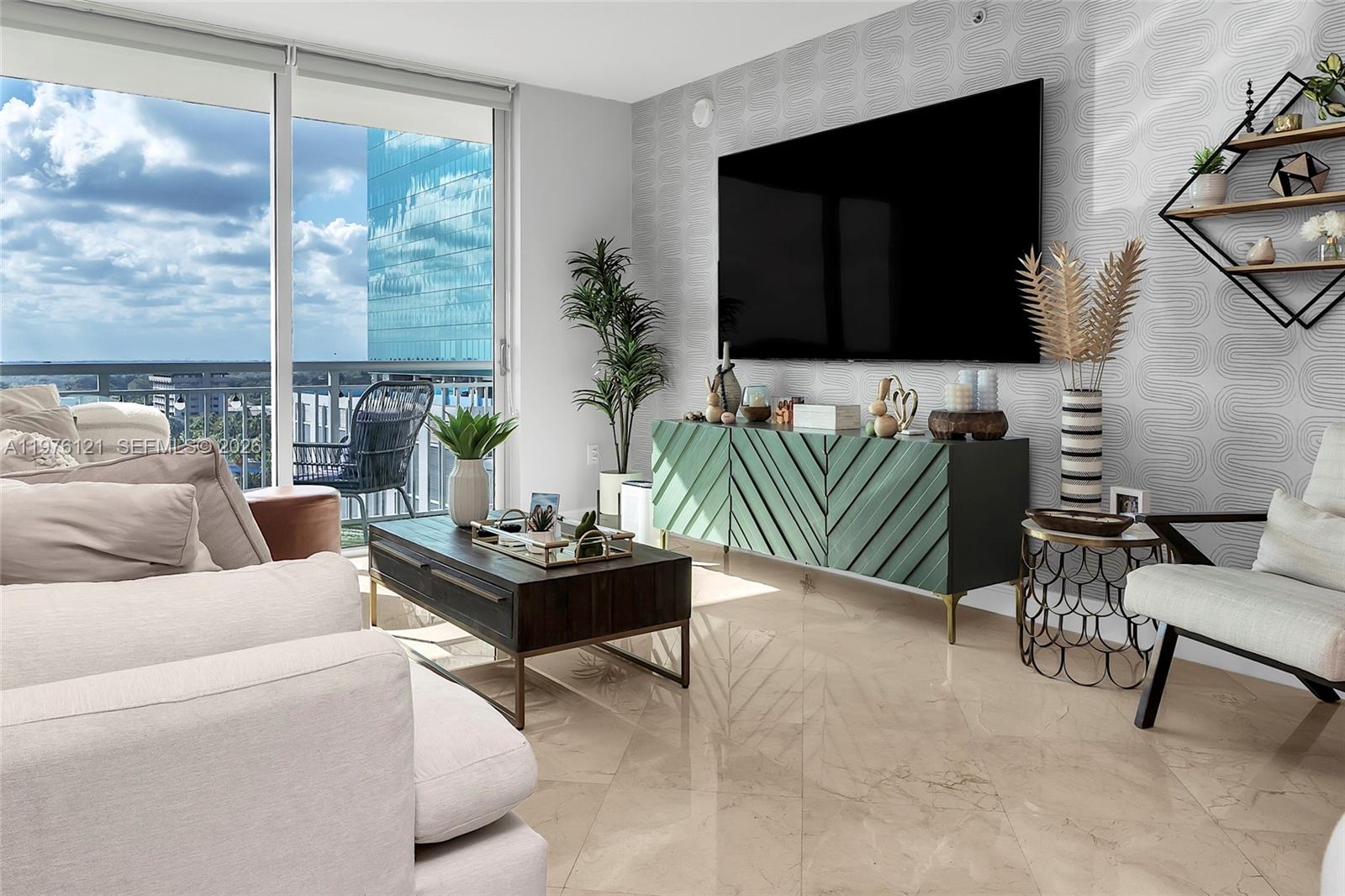 9066 SW 73rd Ct #910 Miami, FL 33156