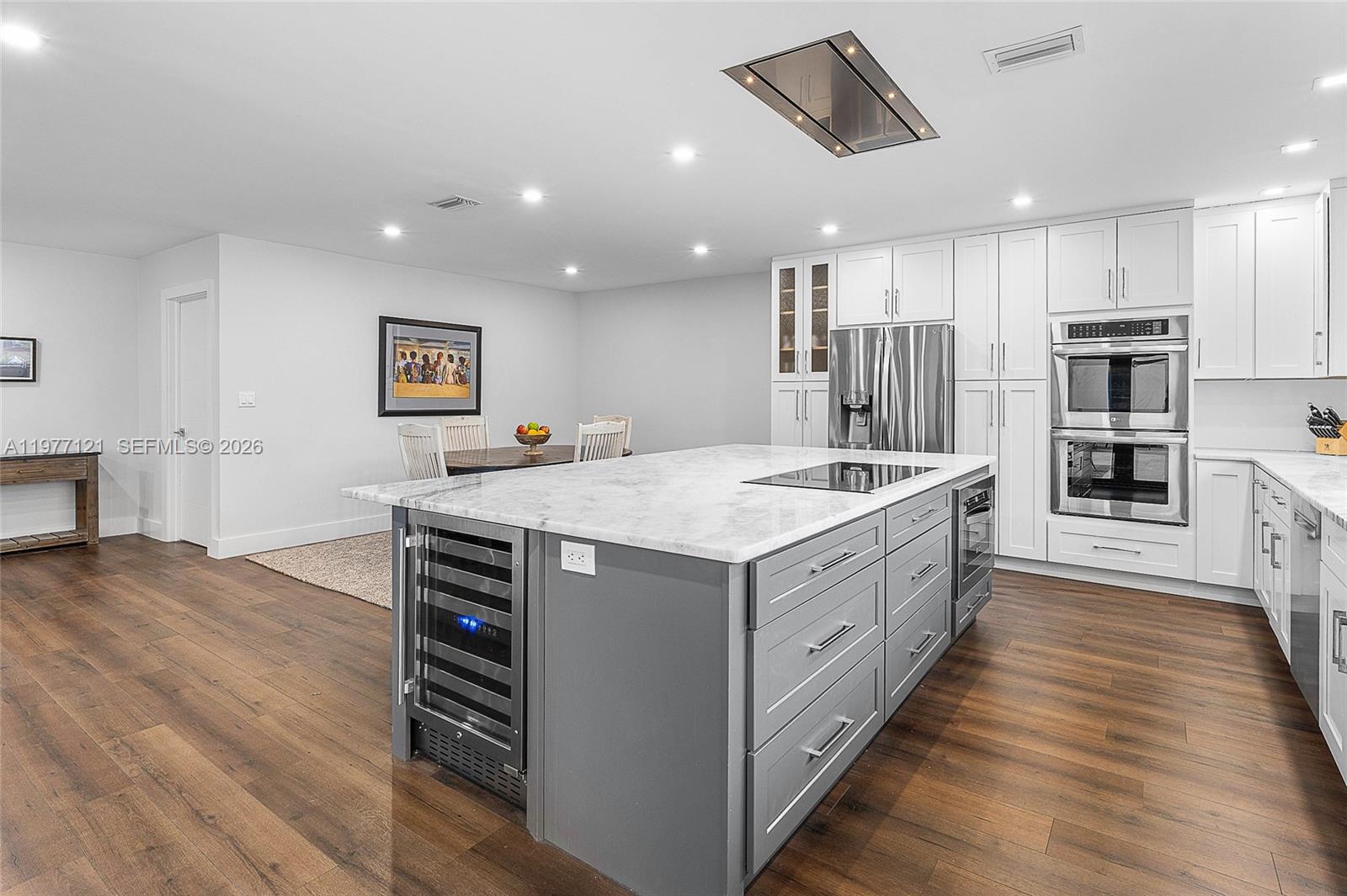 1250 NE 27th Ter Pompano Beach, FL 33062