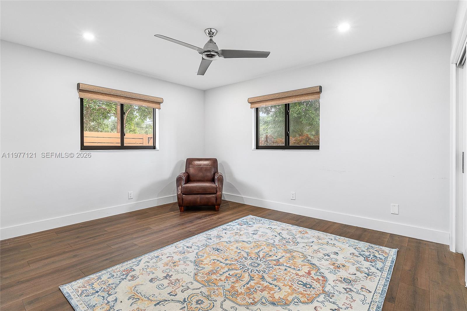 1250 NE 27th Ter Pompano Beach, FL 33062