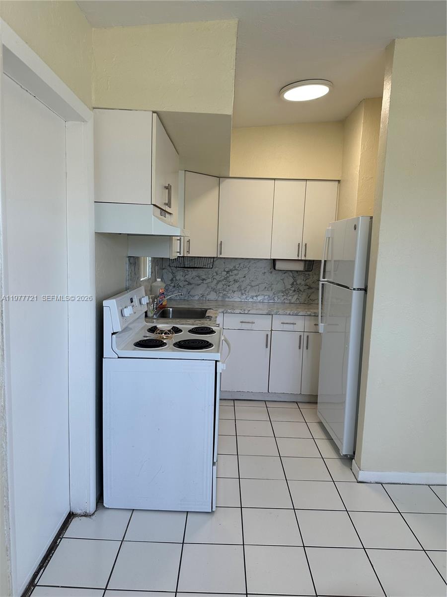 10761 SW 221st St Miami, FL 33170