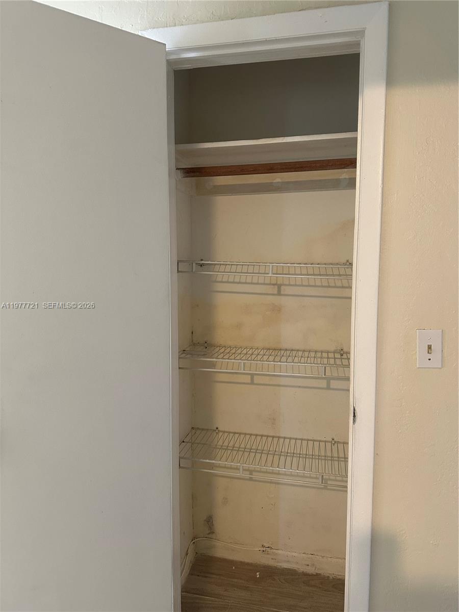 10761 SW 221st St Miami, FL 33170