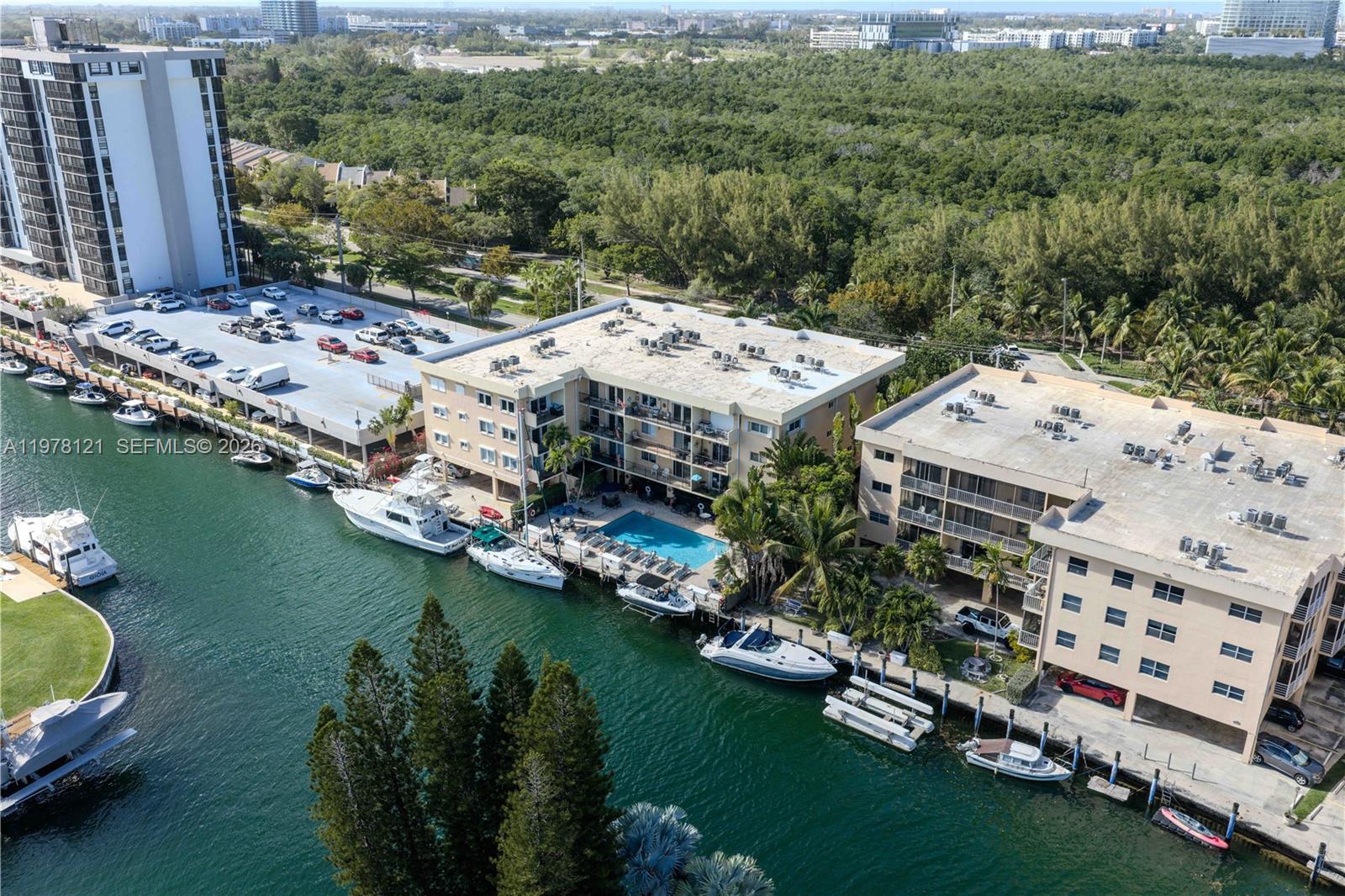 2600 NE 135th St #3C-A