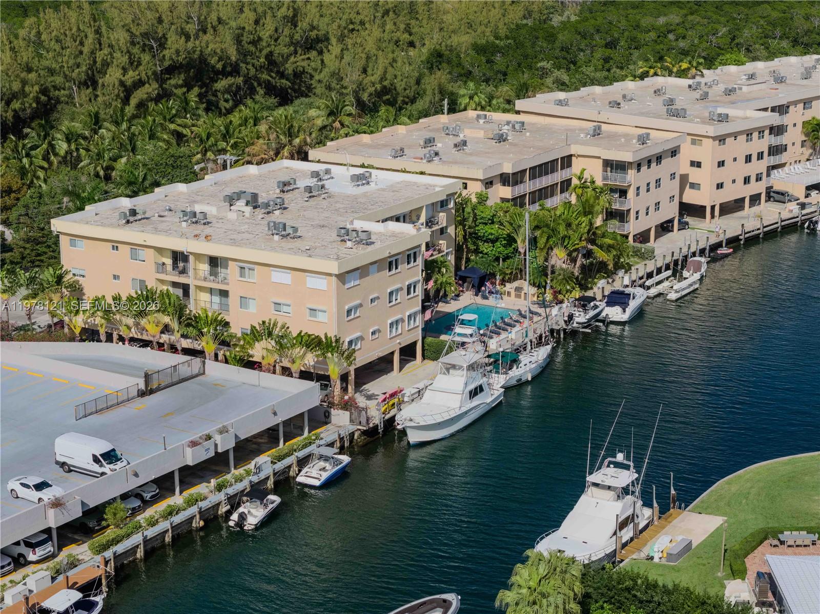 2600 NE 135th St #3C-A North Miami, FL 33181