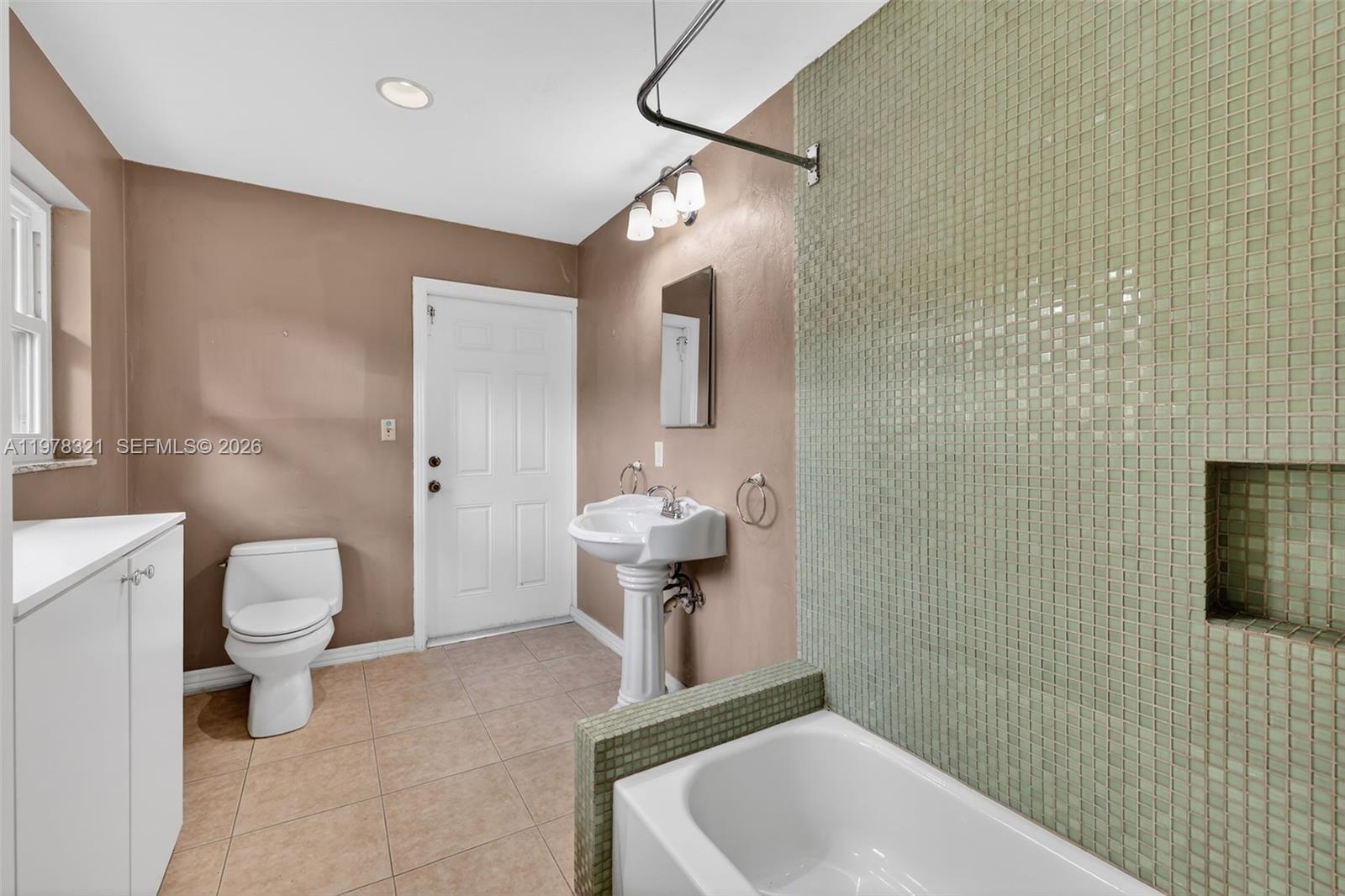 5541 Teal Ter Fort Pierce, FL 34982