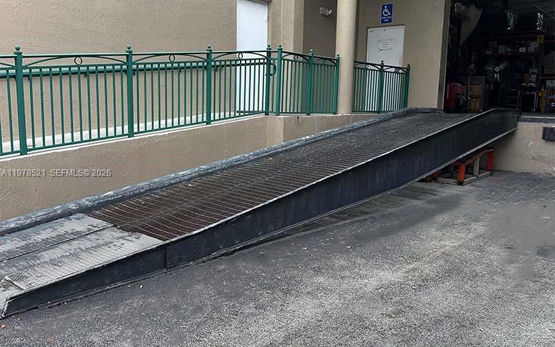 10200 NW 25th St #113 Doral, FL 33172