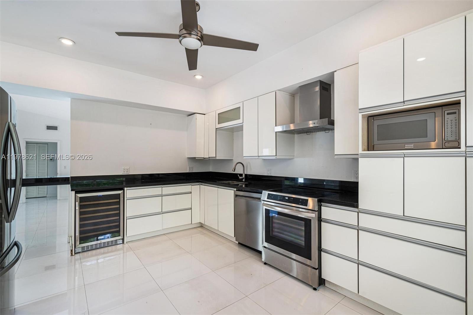 5714 SW 80th St South Miami, FL 33143